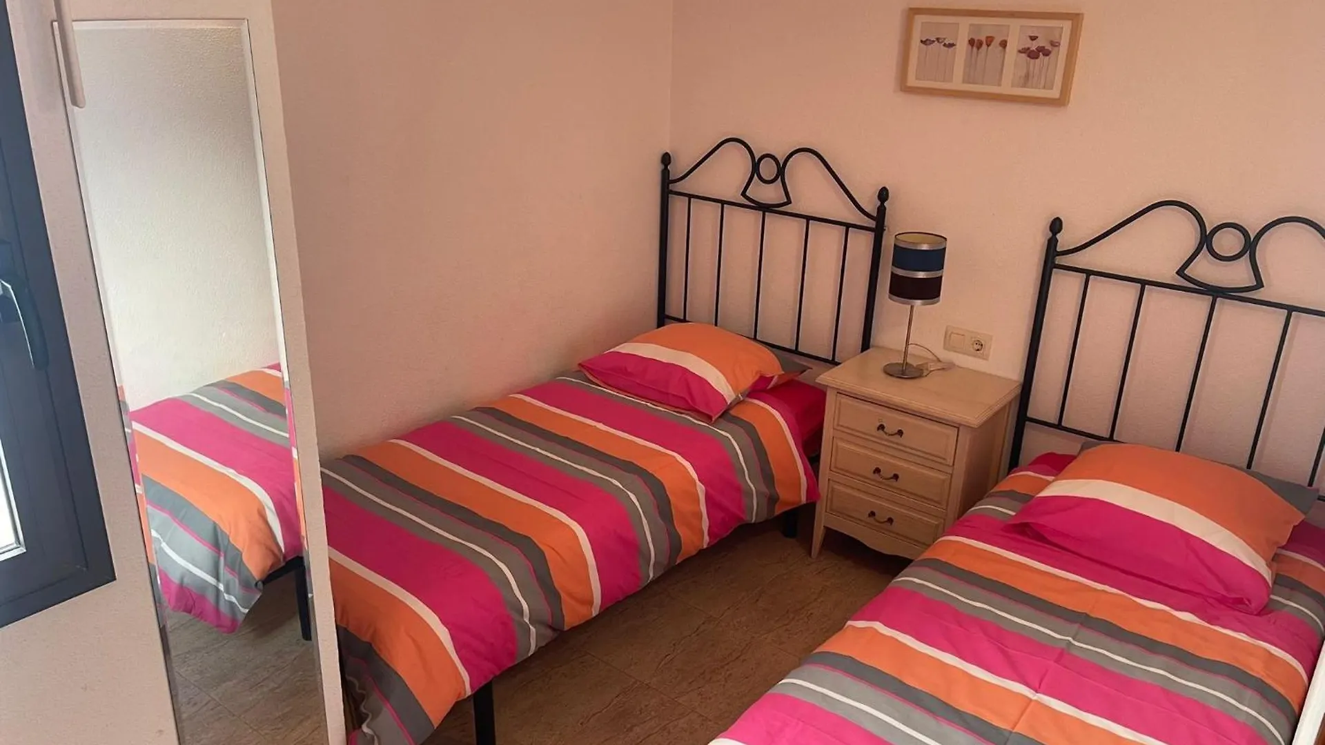 Appartement Face Mer Empuriabrava Spain